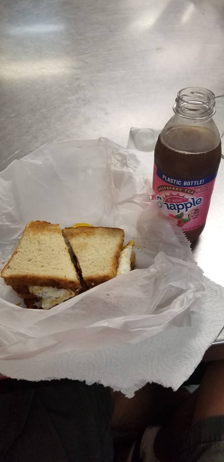 Liberty Diner | bakery | 2059 Williamsbridge Rd, Bronx, NY 10461, USA | 7188236800 OR +1 718-823-6800