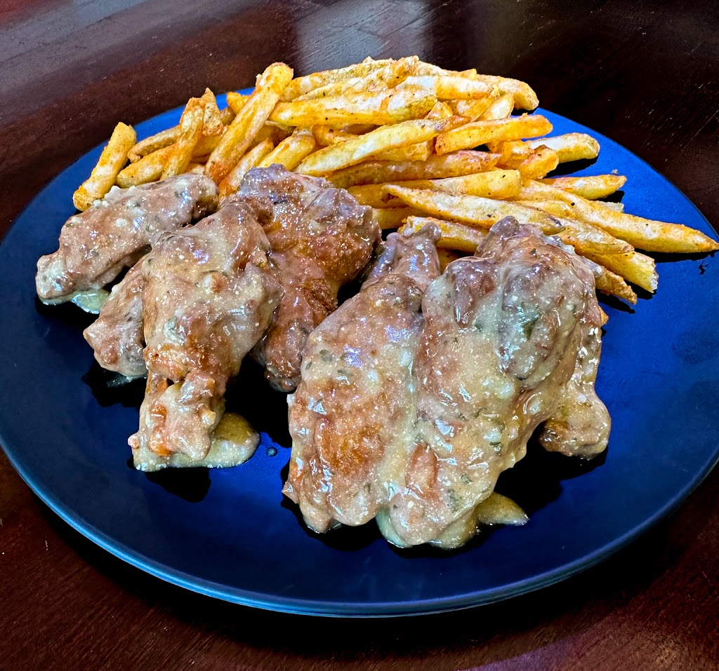 818 Wings | restaurant | 19300 Rinaldi St, Porter Ranch, CA 91326, USA | 8184215526 OR +1 818-421-5526