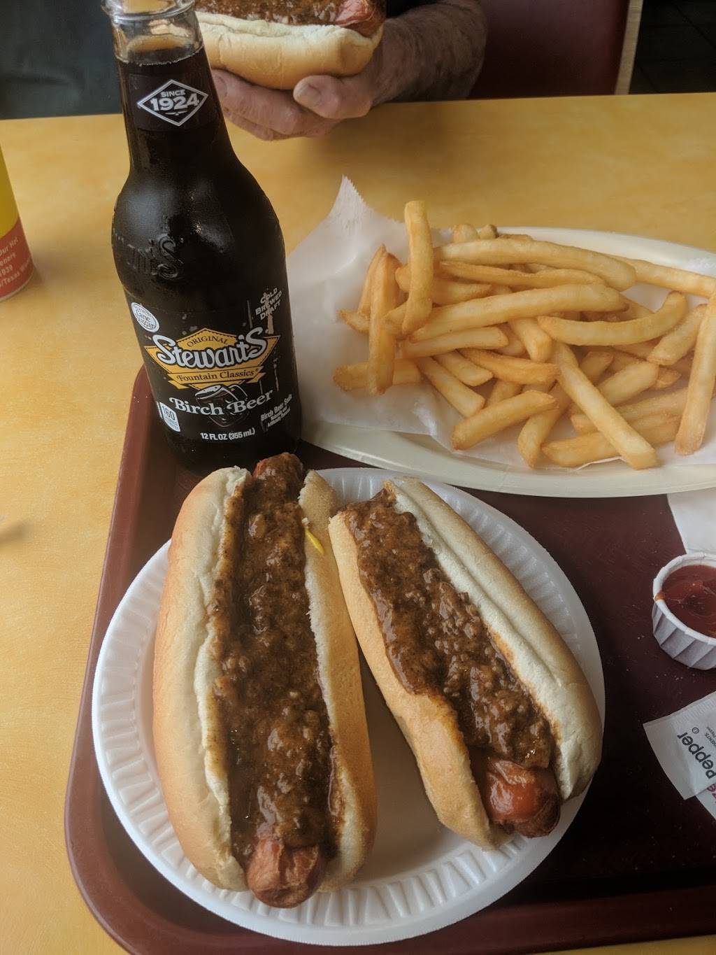 Johnny & Hanges | restaurant | 23-20 Maple Ave, Fair Lawn, NJ 07410, USA | 2017919060 OR +1 201-791-9060