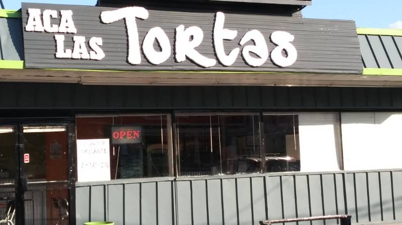 Aca Las Tortas | restaurant | 4420 Worth St, Dallas, TX 75246, USA | 4697303141 OR +1 469-730-3141