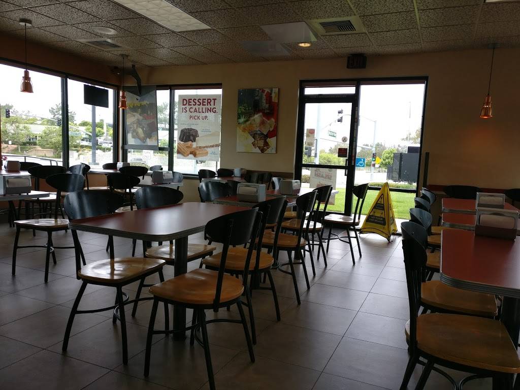 Jack in the Box | restaurant | 23562 Moulton Pkwy, Laguna Hills, CA 92653, USA | 9495869328 OR +1 949-586-9328