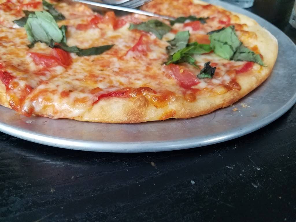 DiFrancos Restaurant | restaurant | 51 West St, Litchfield, CT 06759, USA | 8603616861 OR +1 860-361-6861