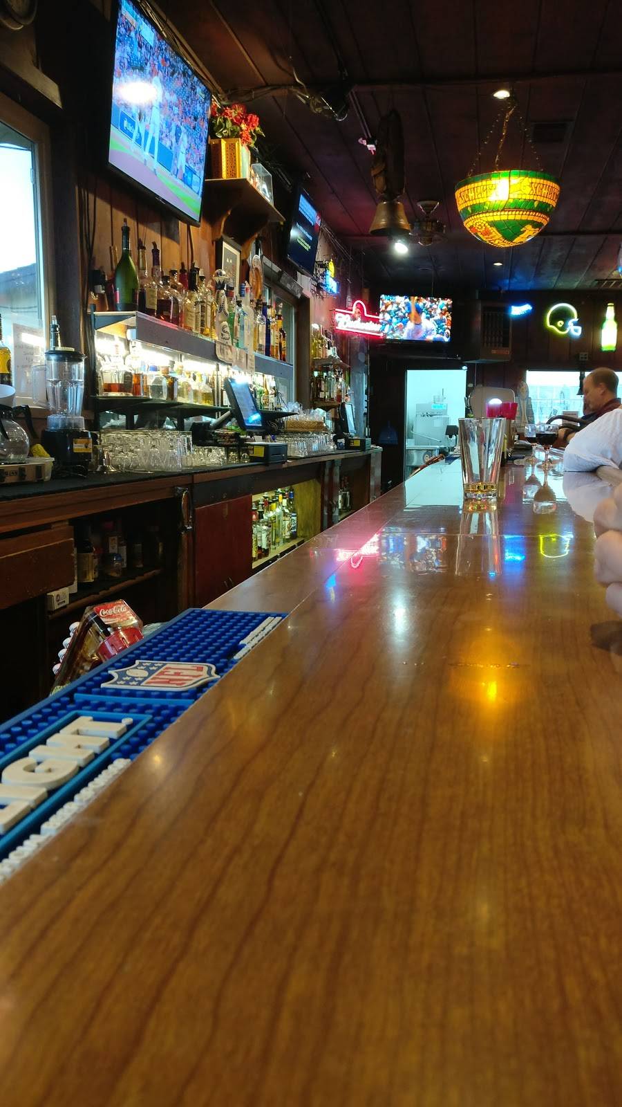 Swiss Park | restaurant | 5911 Mowry Ave, Newark, CA 94560, USA | 5107936272 OR +1 510-793-6272