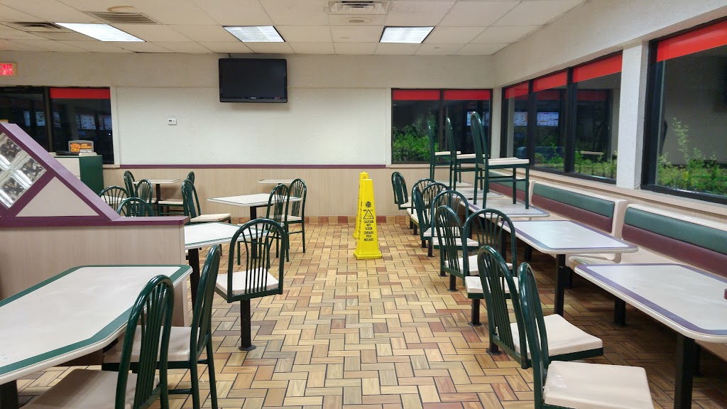 Burger King | restaurant | 1011 N I H 35, San Marcos, TX 78666, USA | 5123538450 OR +1 512-353-8450