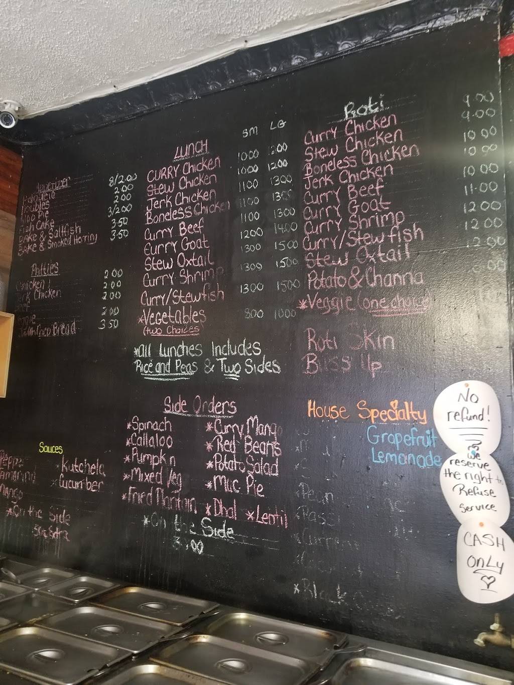 Shortys Roti Shop | restaurant | 65 Victory Blvd, Staten Island, NY 10301, USA | 7188157001 OR +1 718-815-7001