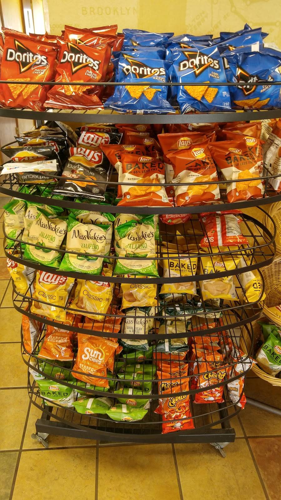 Subway | restaurant | 104 W Delaware St, Decatur, MI 49045, USA | 2694238811 OR +1 269-423-8811