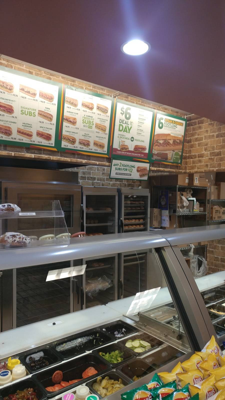 Subway Restaurants | restaurant | 819 Taylor Ave, Suite 7 UL, Loch Raven Plaza Shopping Ctr, Towson, MD 21286, USA | 4108257827 OR +1 410-825-7827