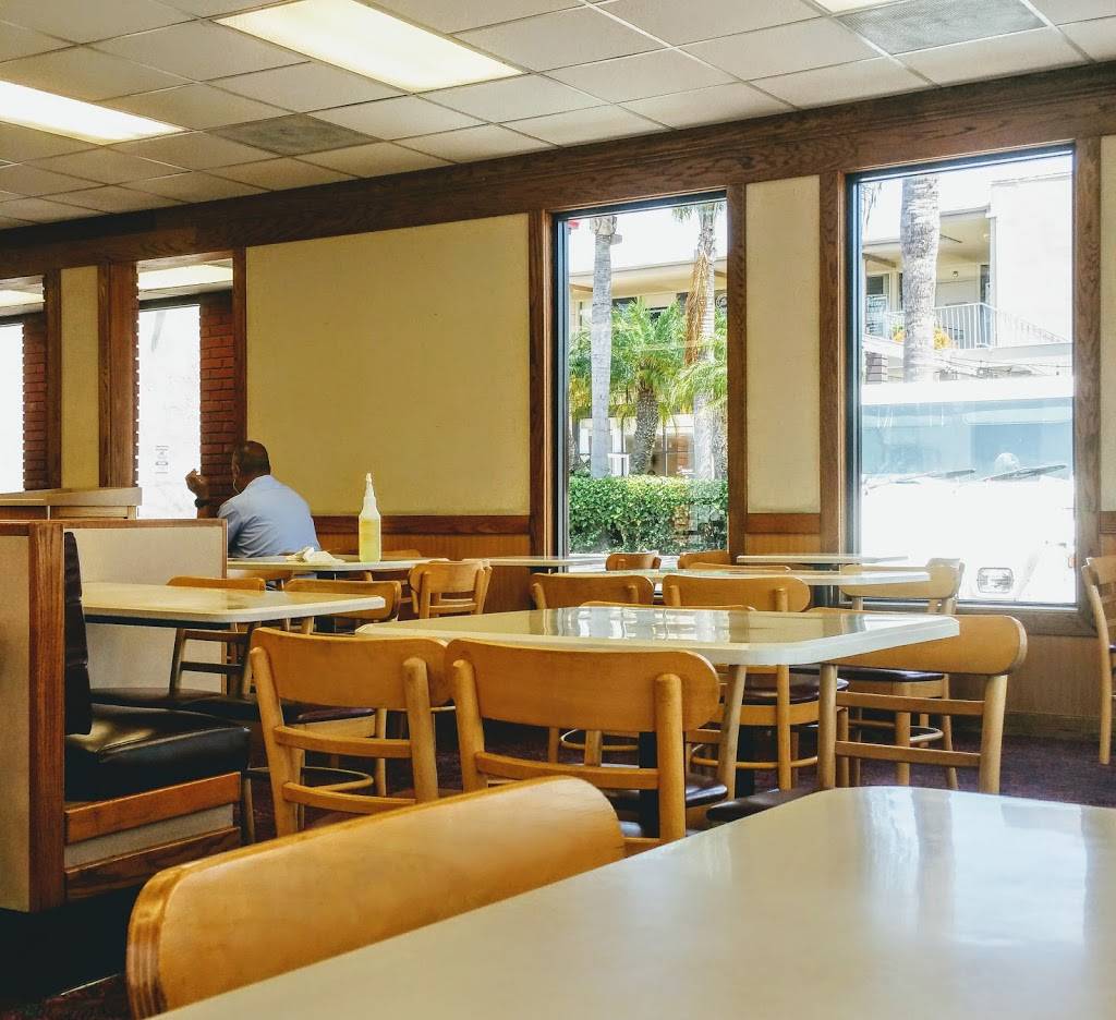 Wendys | restaurant | 468 E 17th St, Costa Mesa, CA 92627, USA | 9496450584 OR +1 949-645-0584