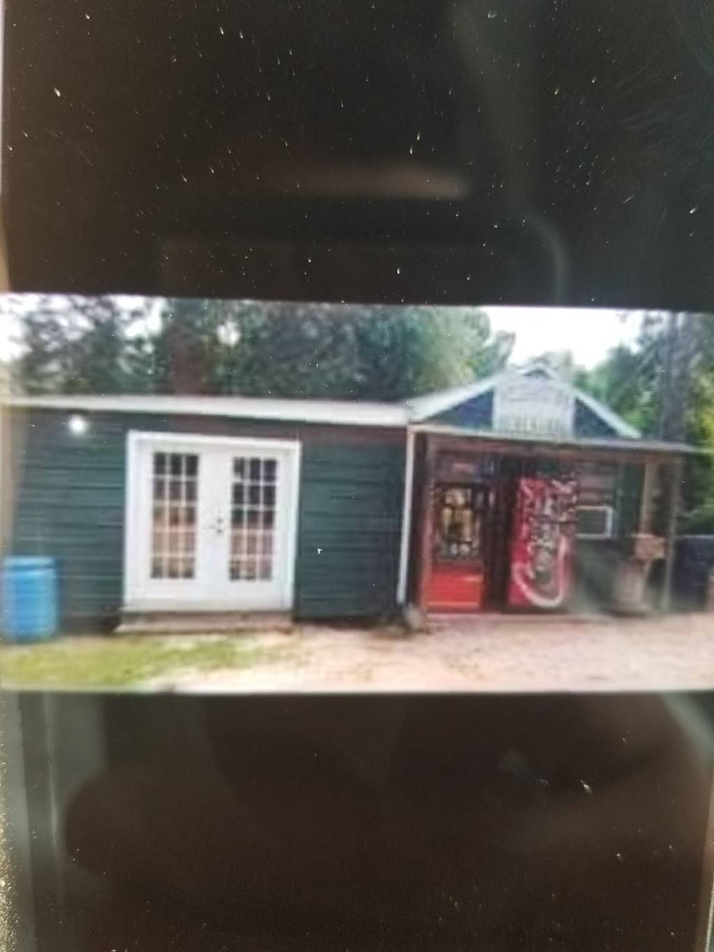 Williams Town Store and Grill | restaurant | 640 Co Rd 19, Stringer, MS 39481, USA | 6015777522 OR +1 601-577-7522