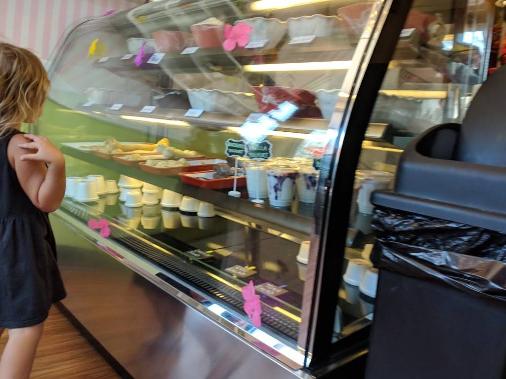 County Farm Bagels of Wheaton | cafe | 118 N Main St, Wheaton, IL 60187, USA | 3317167187 OR +1 331-716-7187