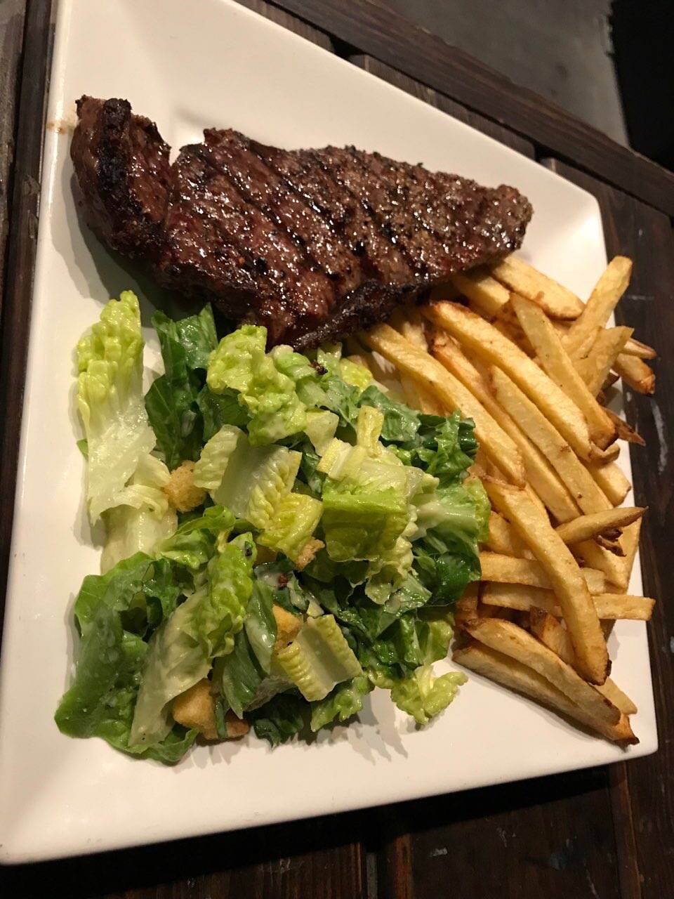 The office Bar & Grill | restaurant | 2412 N Broadway, Los Angeles, CA 90031, USA | 3232215897 OR +1 323-221-5897