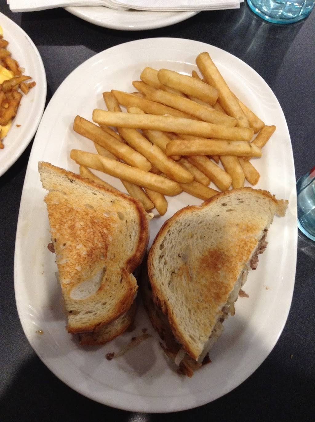 Friendlys | restaurant | 1405 Main St, Willimantic, CT 06226, USA | 8604238084 OR +1 860-423-8084