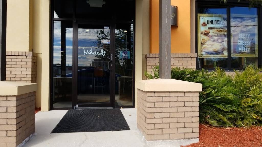 Taco Bell | meal takeaway | 640 10th St E, Palmetto, FL 34221, USA | 9417214930 OR +1 941-721-4930