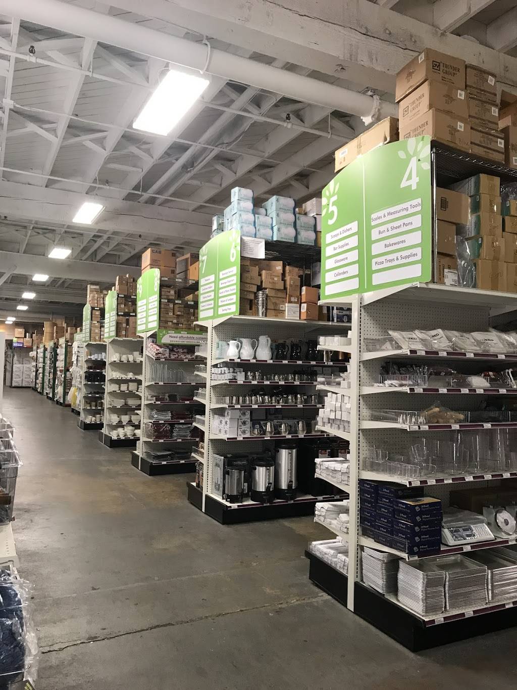 Forest Restaurant Supply | restaurant | 2010 Cesar Chavez, San Francisco, CA 94124, USA | 4152828623 OR +1 415-282-8623