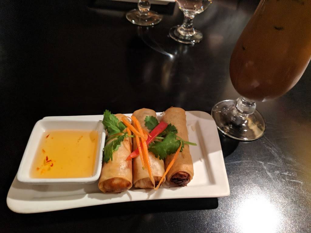 Thai House Cuisine | restaurant | 230 Front St, Belleville, ON K8N 2Z2, Canada | 6139667888 OR +1 613-966-7888