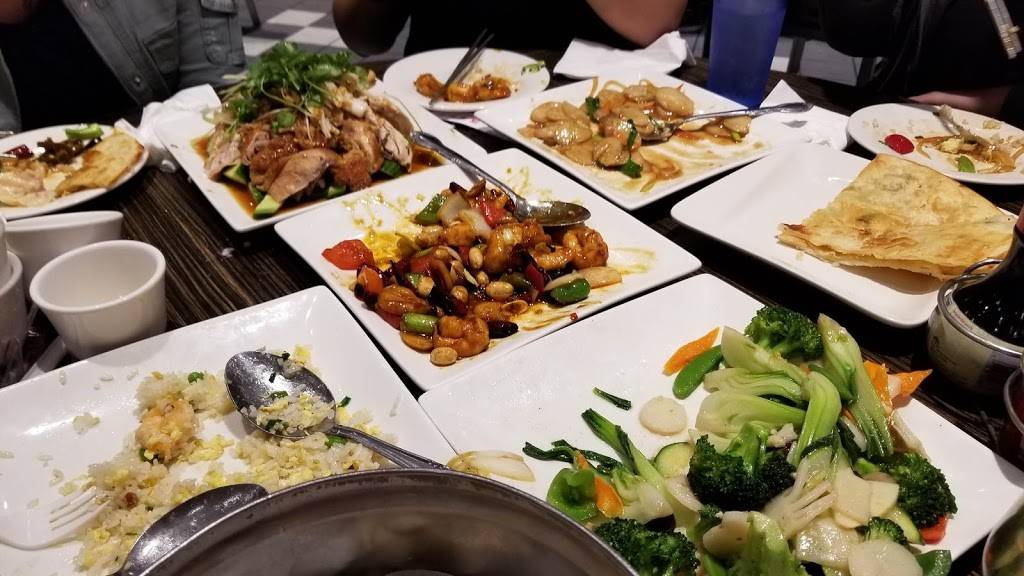 New Golden City | restaurant | 1015 Nogales St #128, Rowland Heights, CA 91748, USA | 6269656822 OR +1 626-965-6822