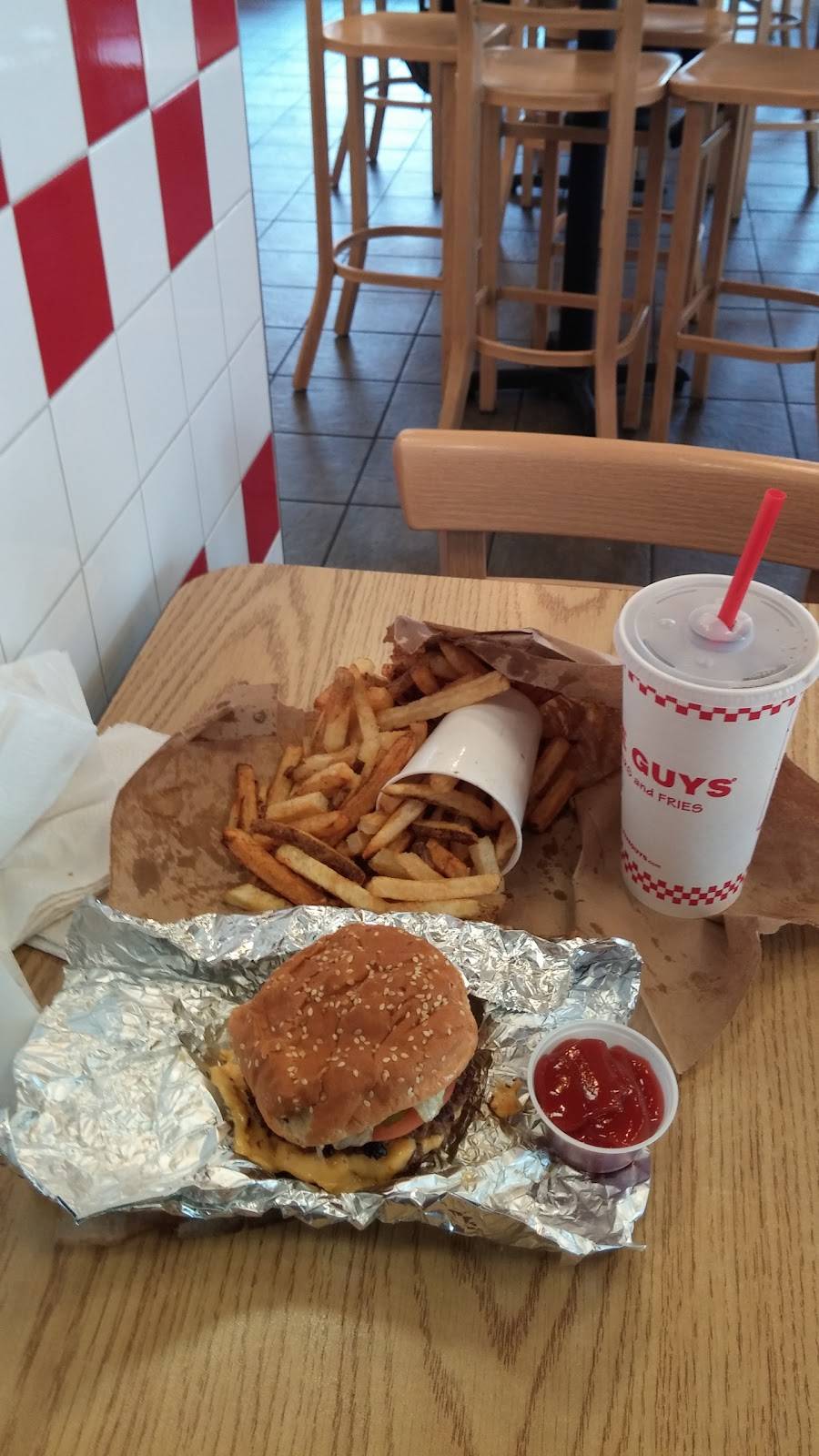 Five Guys | meal takeaway | 7945 Haven Ave, Rancho Cucamonga, CA 91730, USA | 9099419055 OR +1 909-941-9055