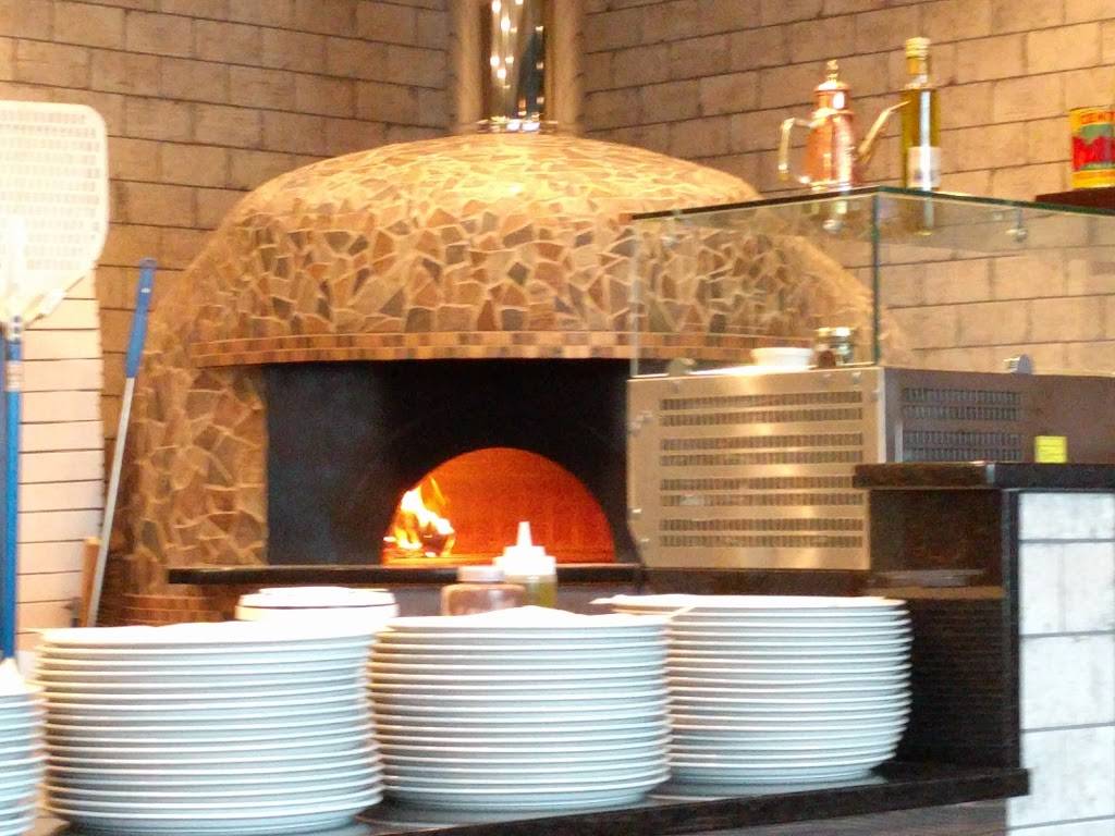 Sapori Napoletani Pizzeria Napoletana Wood burning oven | restaurant | 6050 N Northwest Hwy, Chicago, IL 60631, USA | 7736287894 OR +1 773-628-7894