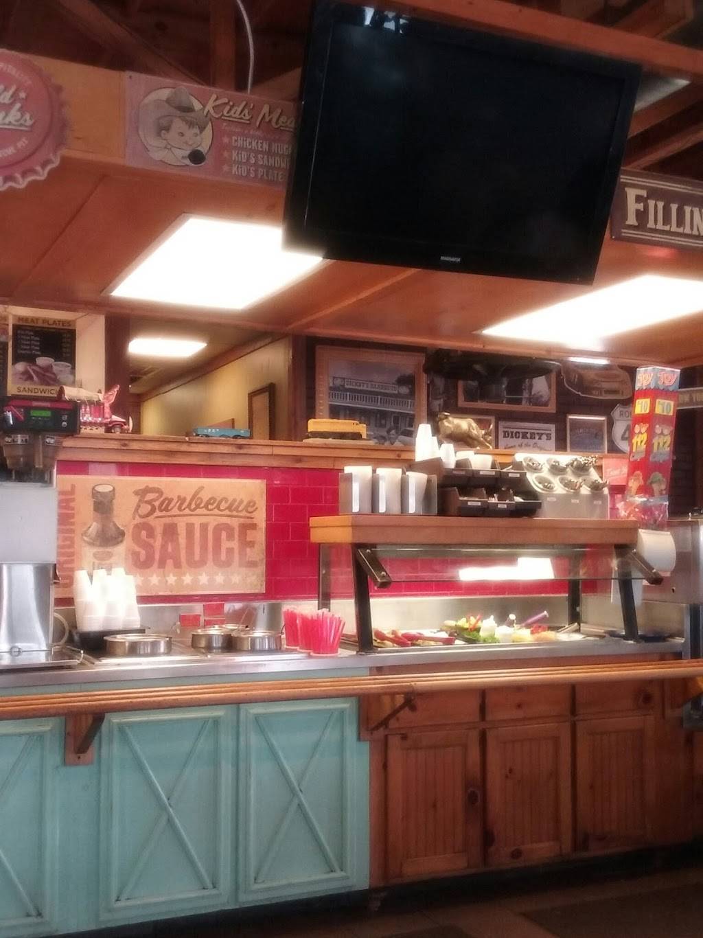 Dickeys Barbecue Pit | restaurant | 3320 Long Prairie Rd, Flower Mound, TX 75022, USA | 9726910197 OR +1 972-691-0197