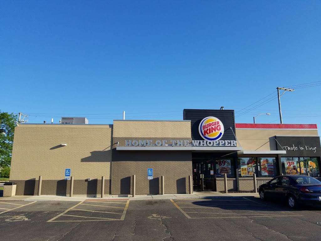 Burger King | restaurant | 2911 Auburn St, Rockford, IL 61101, USA | 8159646223 OR +1 815-964-6223