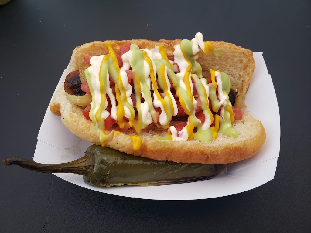 Sonora town dogos y mas | restaurant | 1950 N Gilbert Rd, Mesa, AZ 85203, USA | 6023186071 OR +1 602-318-6071