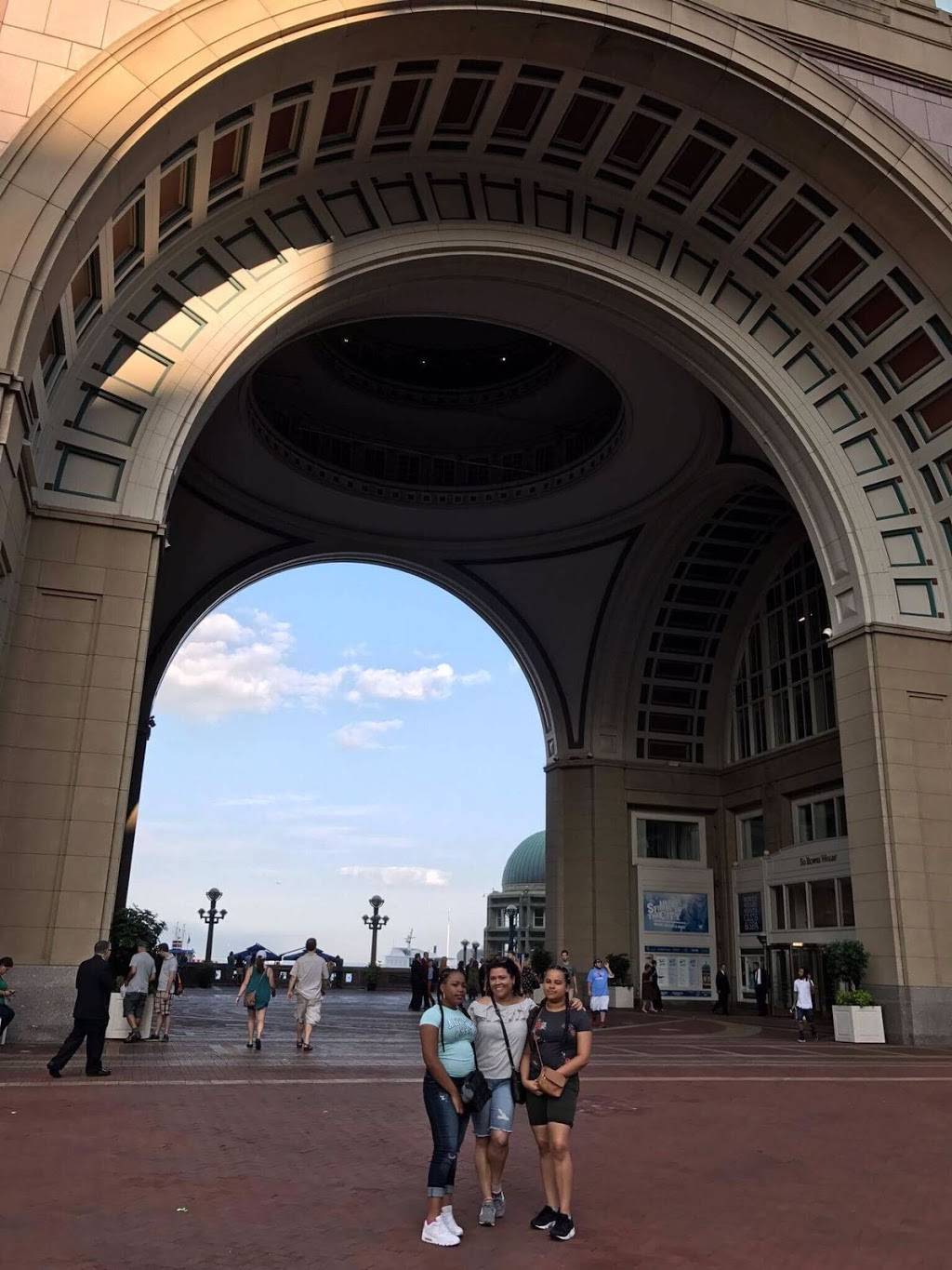 Dunkin Donuts | cafe | 13210 14th Ave, College Point, NY 11356, USA | 7187461211 OR +1 718-746-1211