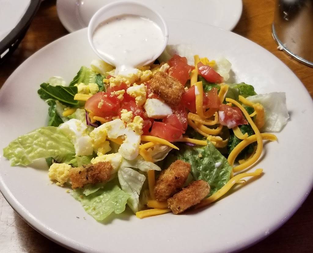 Texas Roadhouse | restaurant | 2317 Lincoln Hwy E, Lancaster, PA 17602, USA | 7173946161 OR +1 717-394-6161