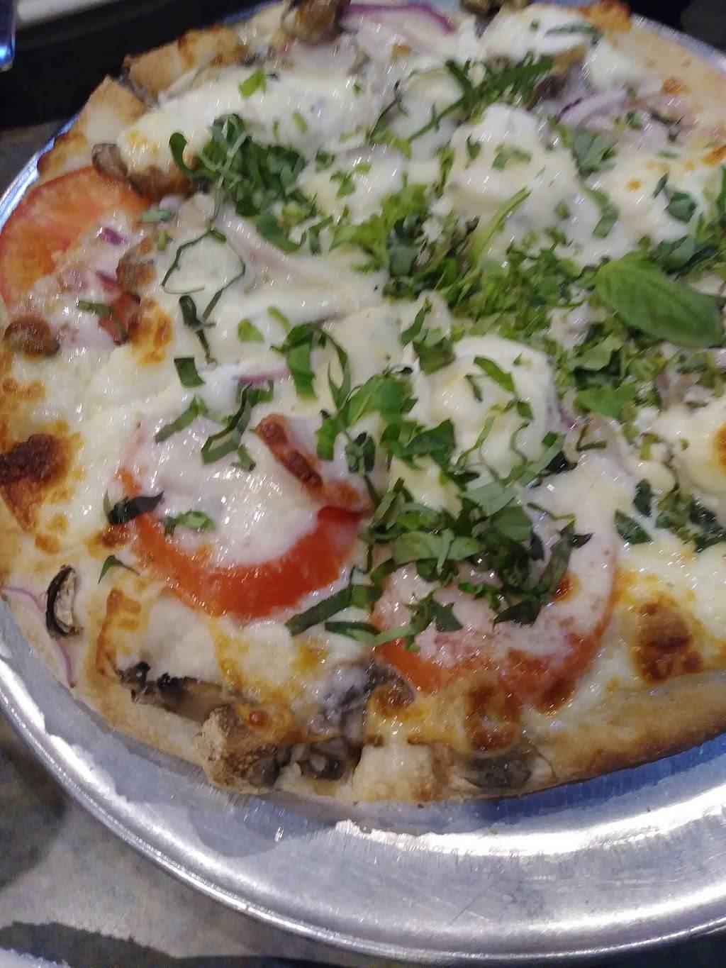 Pizza Pub Italian Restaurant And Pizzeria | restaurant | 7050 Winkler Rd Ste 102, Fort Myers, FL 33919, USA | 2394891414 OR +1 239-489-1414