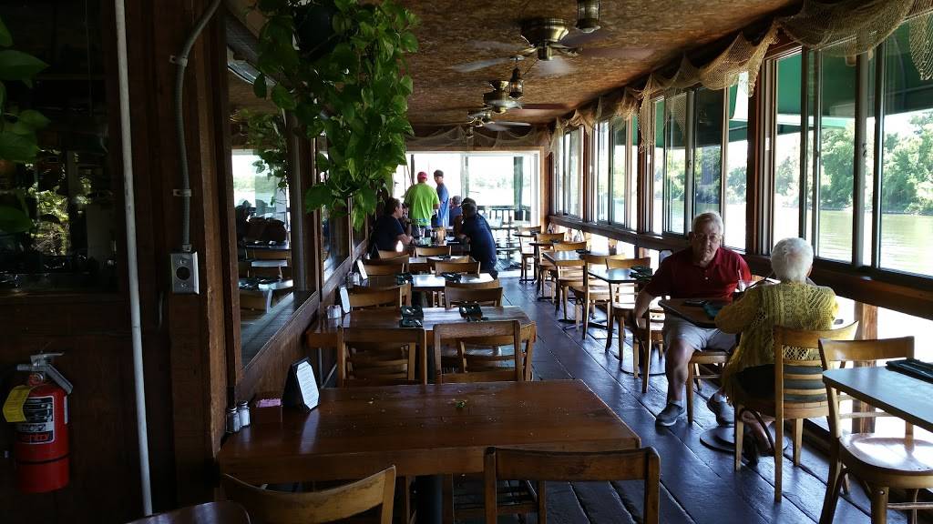 Virgin Sturgeon | restaurant | 1577 Garden Hwy, Sacramento, CA 95833, USA | 9169212694 OR +1 916-921-2694