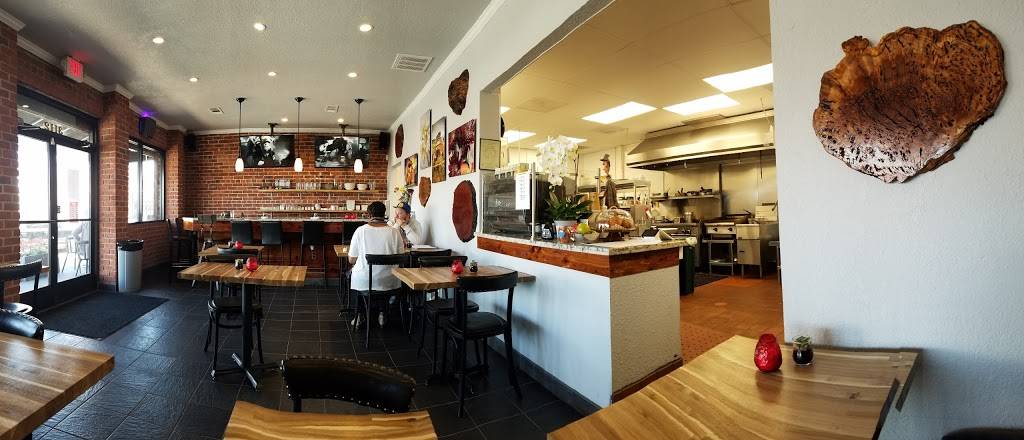 Ivy Moon Restaurant | restaurant | 3112 Market St, Oakland, CA 94608, USA | 5107359115 OR +1 510-735-9115