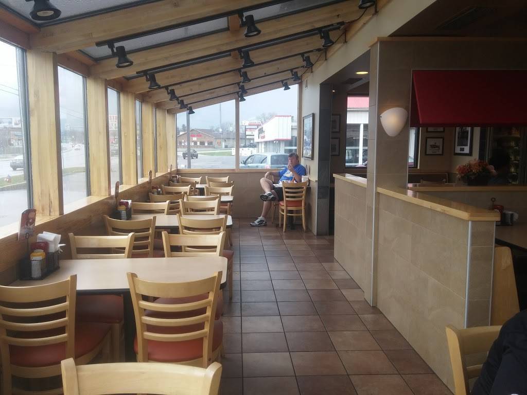 DQ Grill & Chill Restaurant | restaurant | 2015 S Bend Ave, South Bend, IN 46637, USA | 5742711102 OR +1 574-271-1102