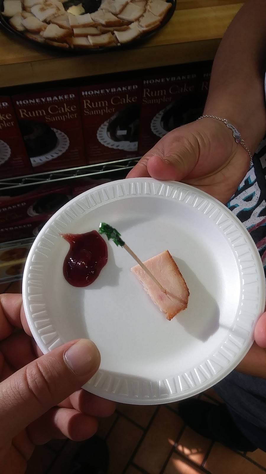 The Honey Baked Ham Company | meal takeaway | 9385 SW 40th St, Miami, FL 33165, USA | 3052270202 OR +1 305-227-0202