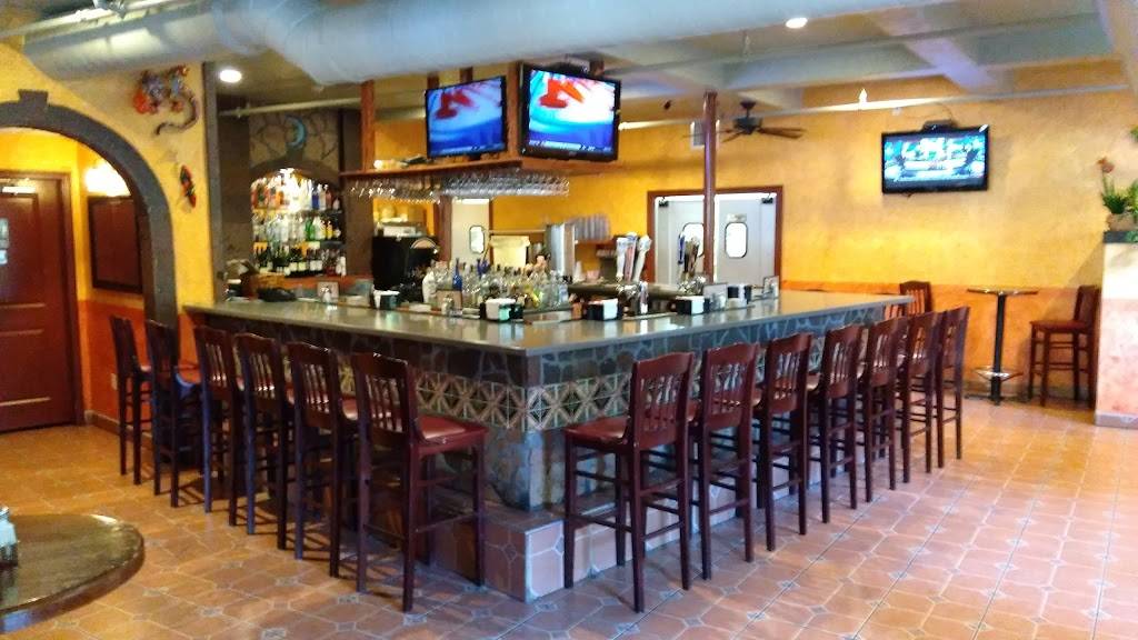 El Tapatio Mexican Restaurant | night club | 300 Newburyport Turnpike, Rowley, MA 01969, USA | 9784321336 OR +1 978-432-1336
