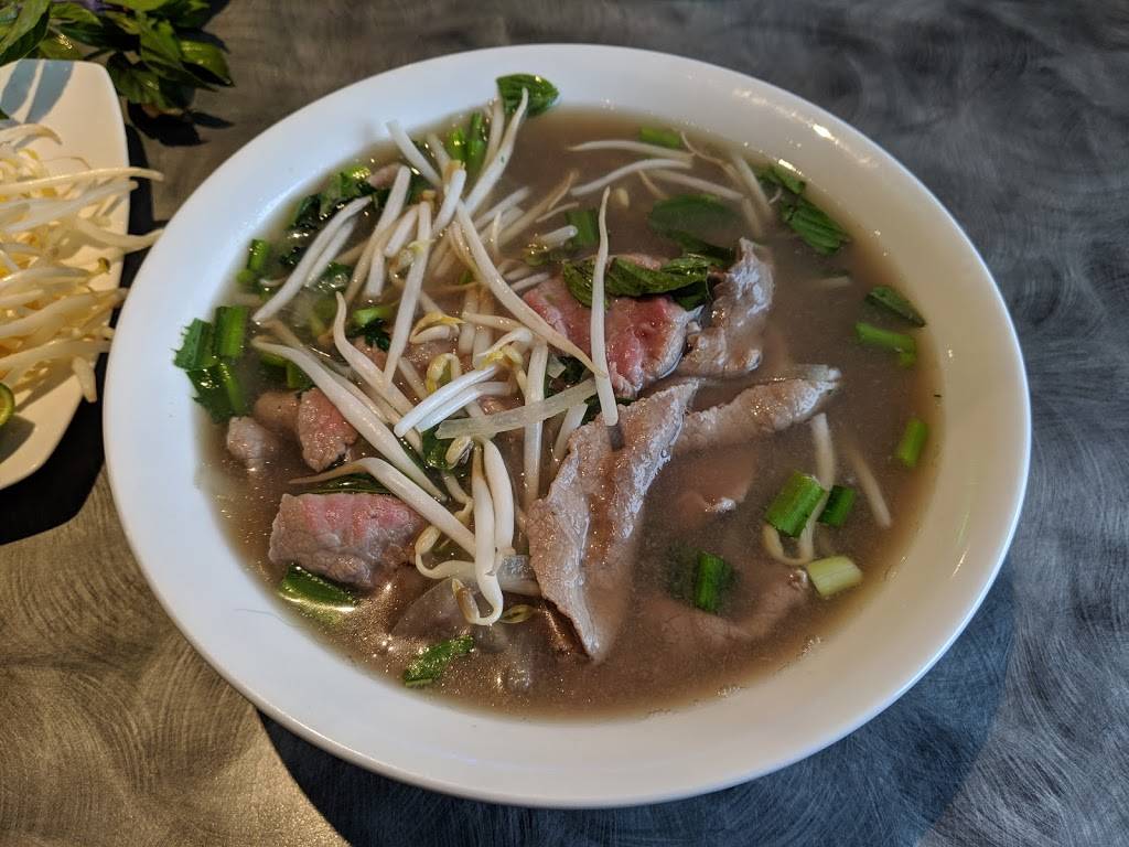 Mother’s Vietnamese Kitchen | restaurant | 145 Barton St E, Hamilton, ON L8L 8A8, Canada | 9057771100 OR +1 905-777-1100