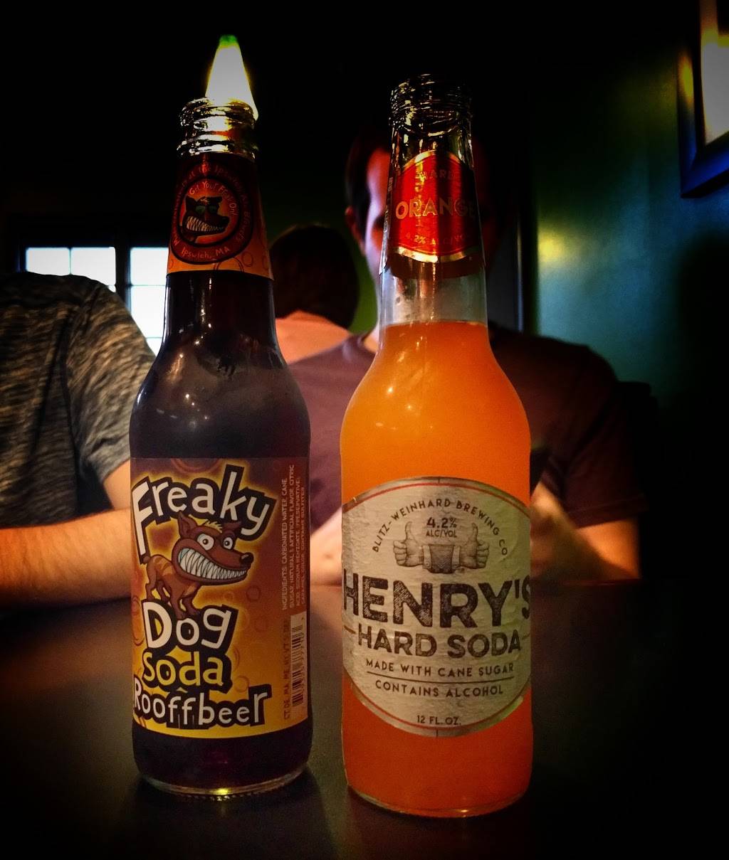 Fizz Burgers & Bottles | restaurant | 7718 E 37th St N, Wichita, KS 67226, USA | 3162602888 OR +1 316-260-2888