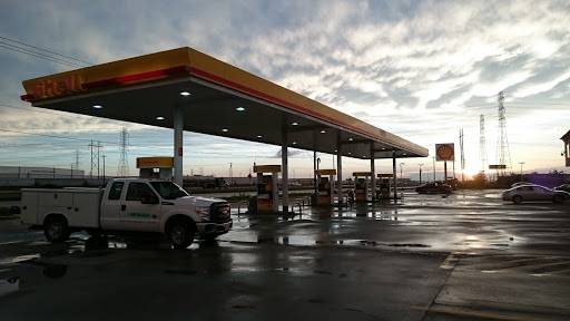 Moodys Travel Plaza | night club | 9119 Hwy 225, La Porte, TX 77571, USA | 2815425300 OR +1 281-542-5300