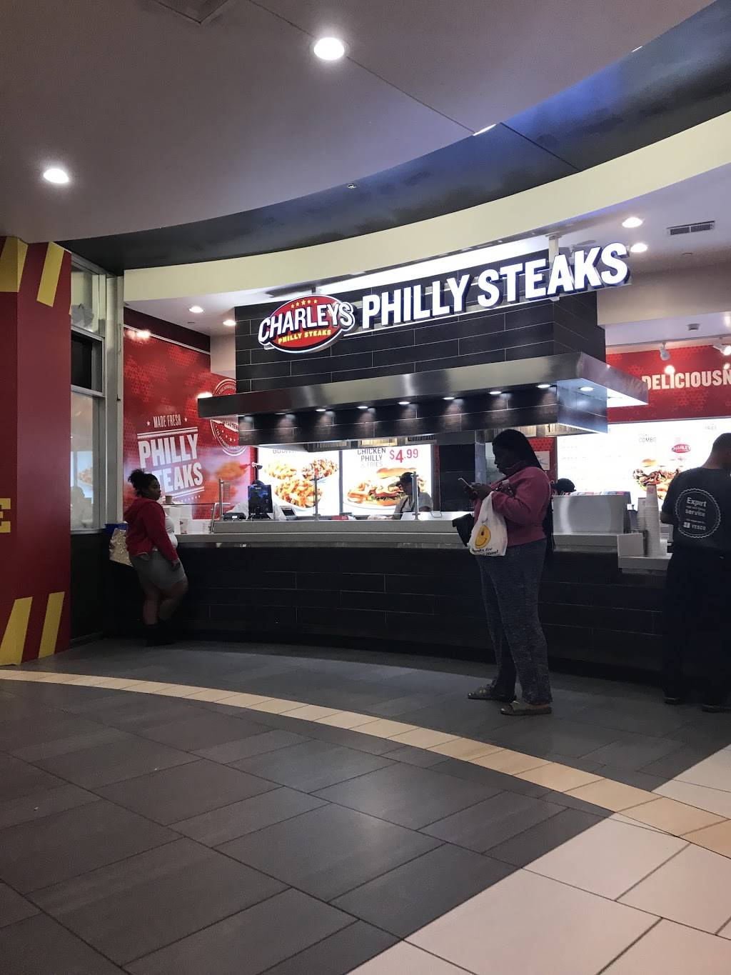 Charleys Philly Steaks | restaurant | 7875 Montgomery Rd, Cincinnati, OH 45236, USA | 5137929888 OR +1 513-792-9888