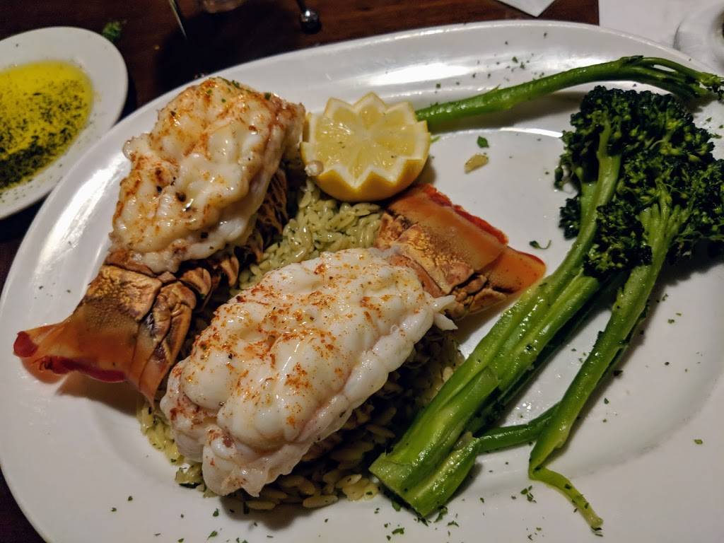 Middle Grounds Grill | restaurant | 10925 Gulf Blvd, Treasure Island, FL 33706, USA | 7273604253 OR +1 727-360-4253