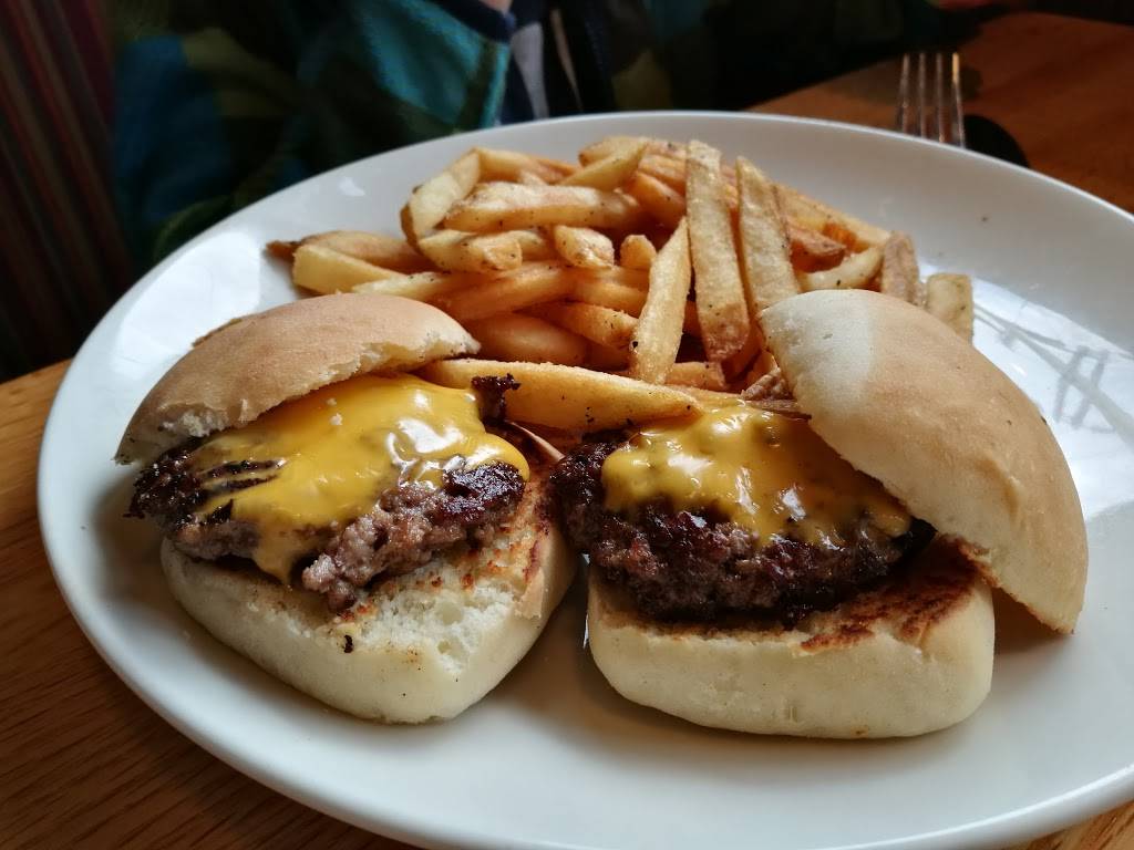 Applebees Grill + Bar | restaurant | 2228 Del Prado Blvd S, Cape Coral, FL 33990, USA | 2394585155 OR +1 239-458-5155