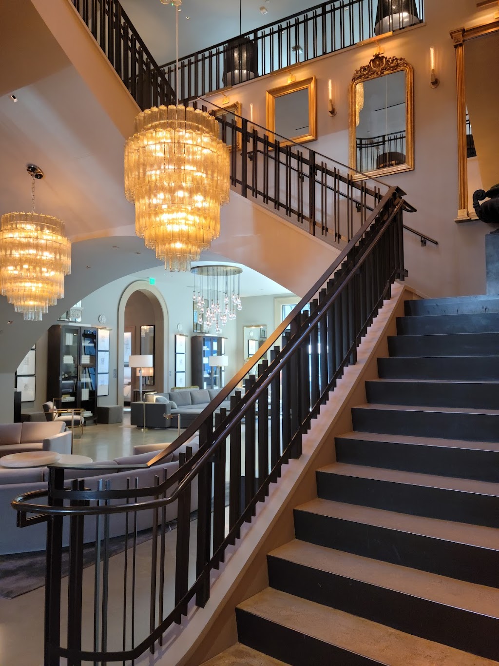 RH Rooftop Restaurant Dallas | restaurant | 3133 Knox St, Dallas, TX 75205, USA | 2145207255 OR +1 214-520-7255