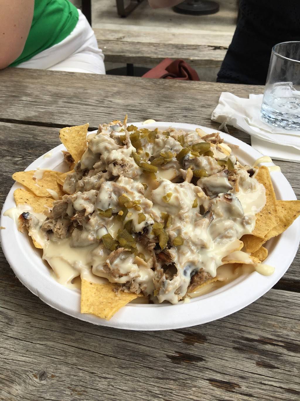 American Ice Company | restaurant | 917 V St NW, Washington, DC 20001, USA | 2027583562 OR +1 202-758-3562