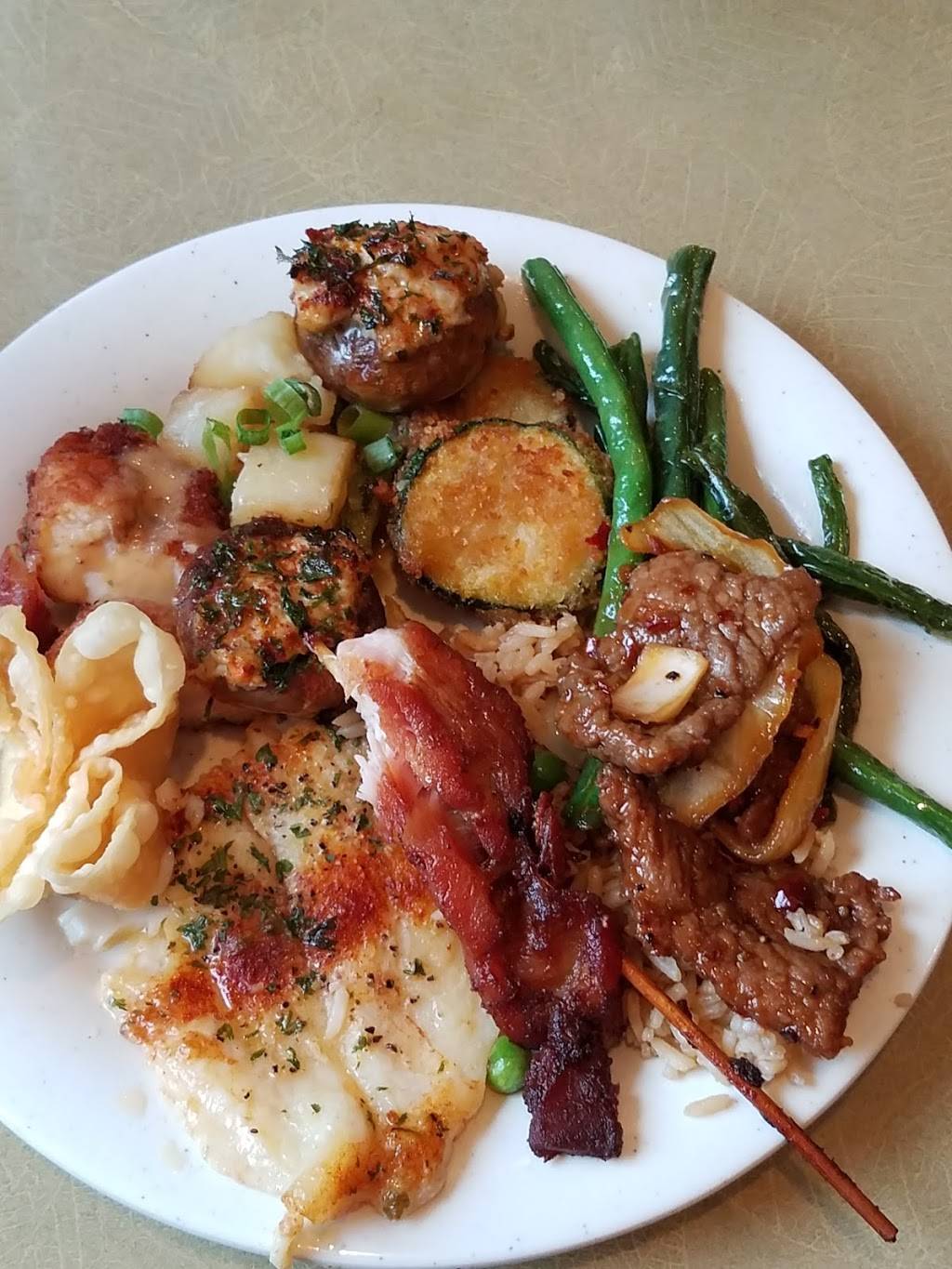 China Buffet | restaurant | 724 E Bay St, East Tawas, MI 48730, USA | 9899845588 OR +1 989-984-5588