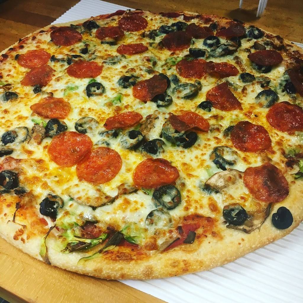 Bellacinos Pizza & Grinders Farmington | meal takeaway | 22424 Orchard Lake Rd, Farmington, MI 48336, USA | 2484733900 OR +1 248-473-3900