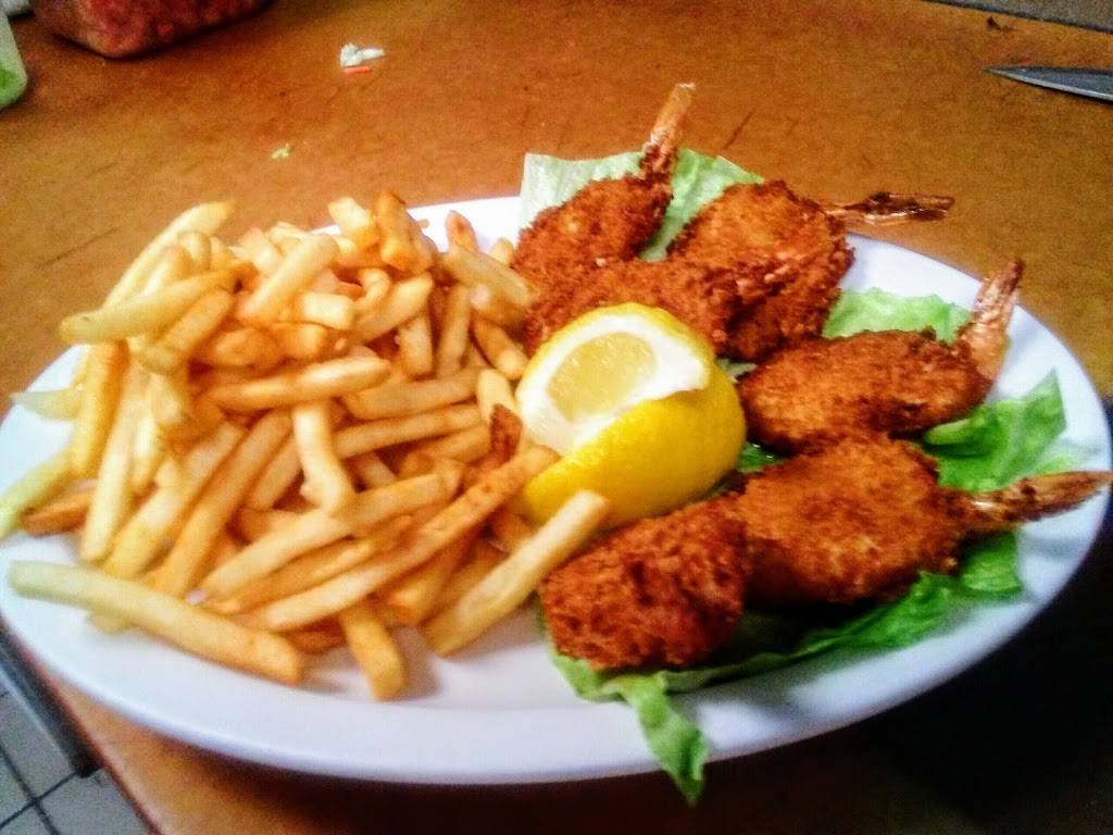 Mama Vickis Coney Island | meal takeaway | 24989 Hall Rd, Macomb, MI 48042, USA | 5864219775 OR +1 586-421-9775