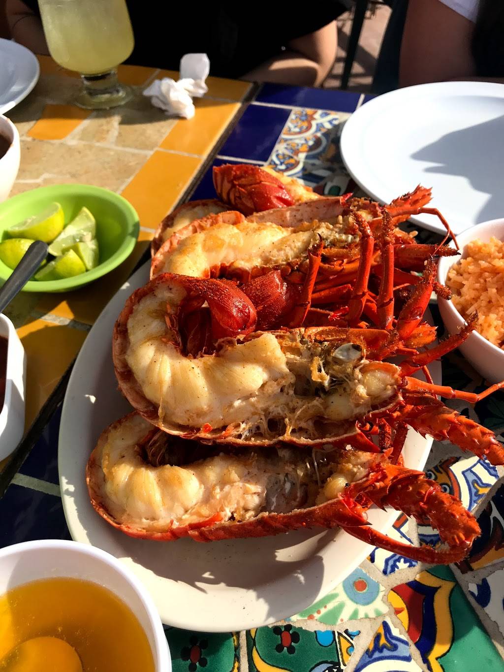 Olas Del Mar | restaurant | Paseo del Mar, Puerto Nuevo, B.C., Mexico | 016616140510 OR +52 661 614 0510