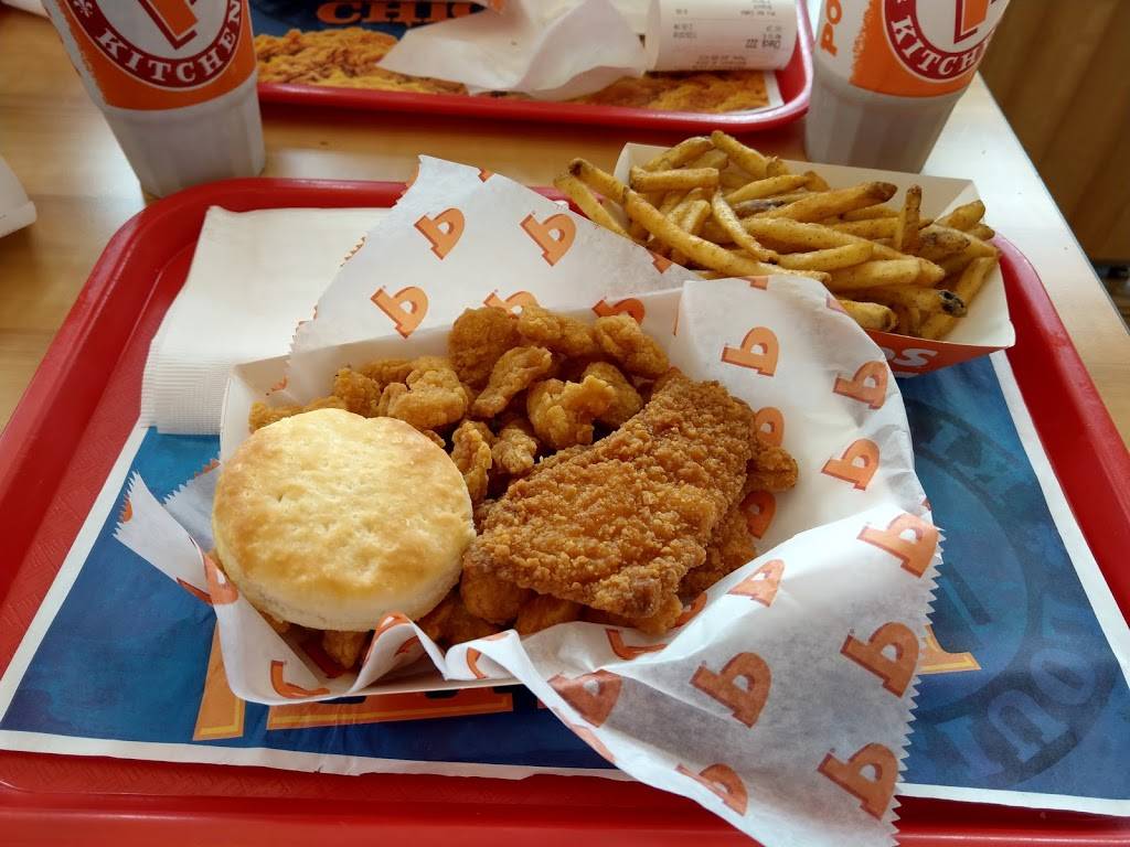 Popeyes Louisiana Kitchen | restaurant | 4309 Wisconsin Ave NW, Washington, DC 20016, USA | 2029666131 OR +1 202-966-6131