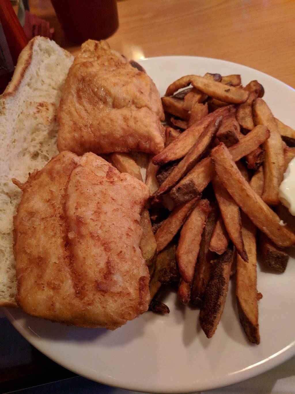 Mikes Penn Ave Grille | restaurant | 599 E State St, Salem, OH 44460, USA | 3303324804 OR +1 330-332-4804