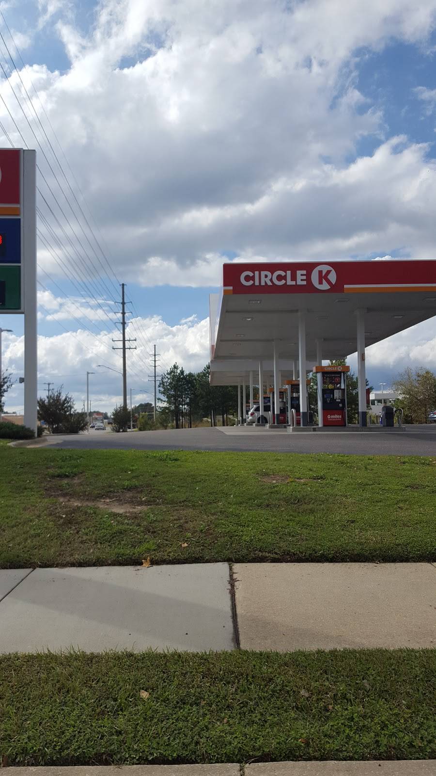 Kangaroo Express | meal takeaway | 5336 Cliffdale Rd, Fayetteville, NC 28314, USA | 9104871704 OR +1 910-487-1704