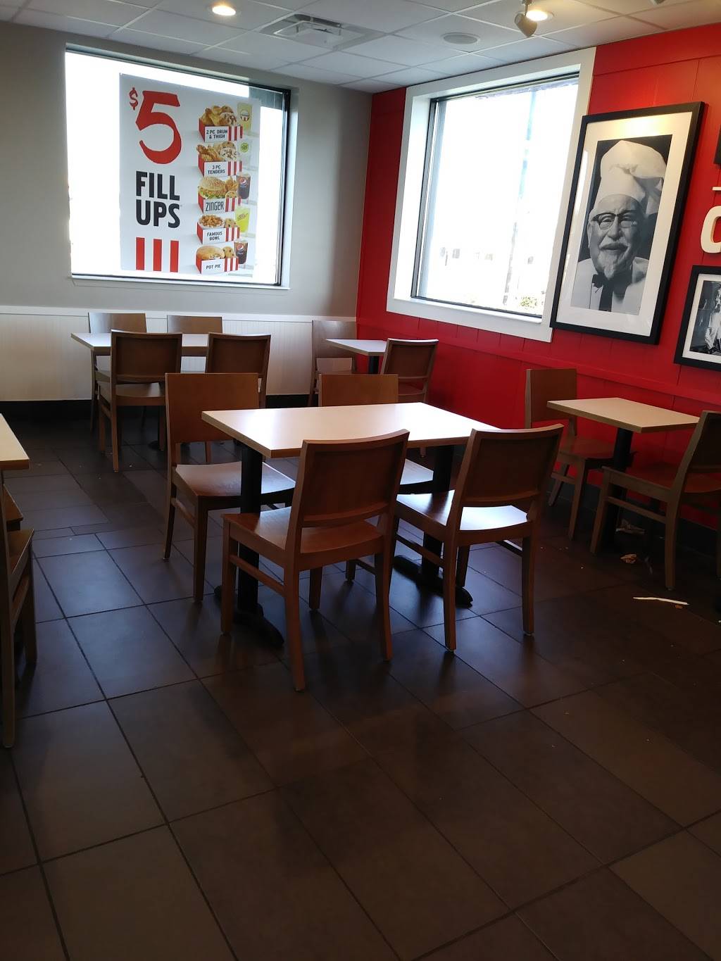 KFC | restaurant | 5917 S Shields Blvd, Oklahoma City, OK 73129, USA | 4056346695 OR +1 405-634-6695
