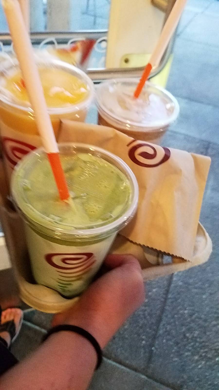 Jamba Juice Woodland Hills II | restaurant | 22815 Victory Blvd #B, West Hills, CA 91307, USA | 8183405770 OR +1 818-340-5770